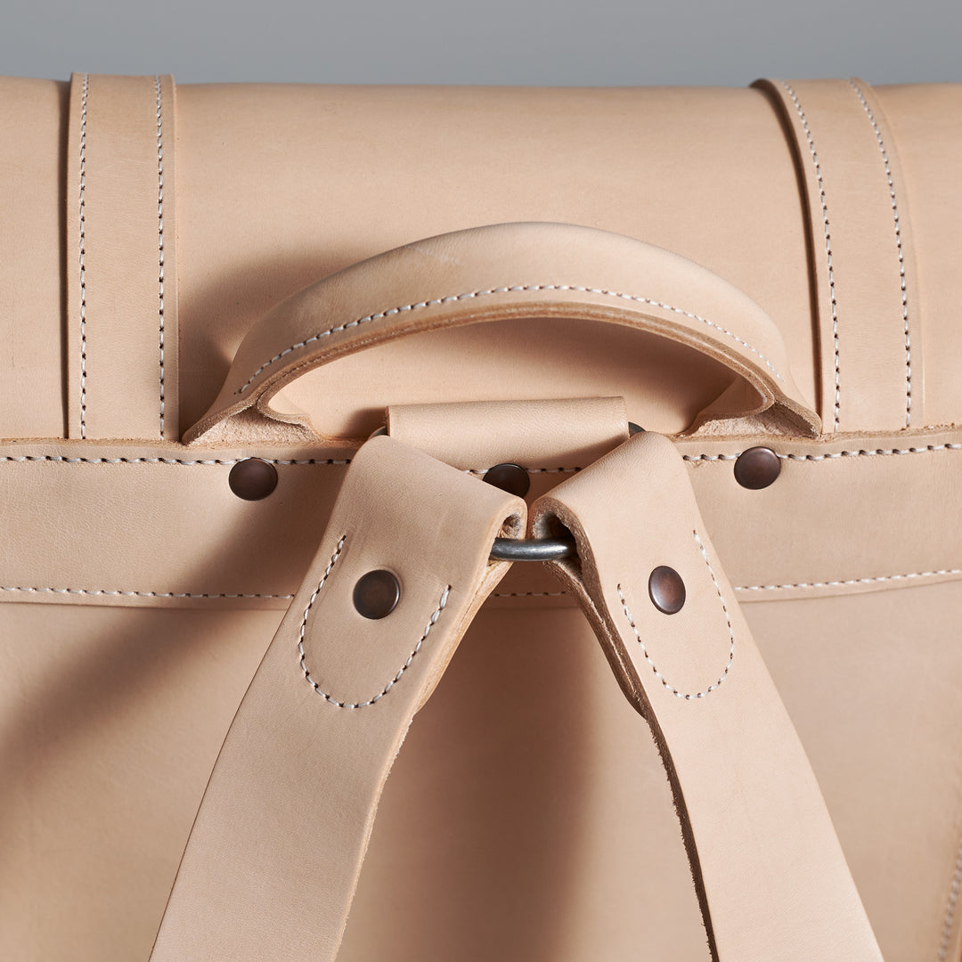 Originals: Small Backpack – Ivory