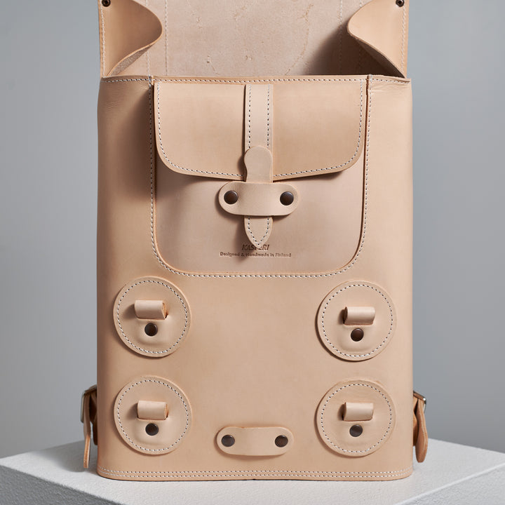 Originals: Small Backpack – Ivory