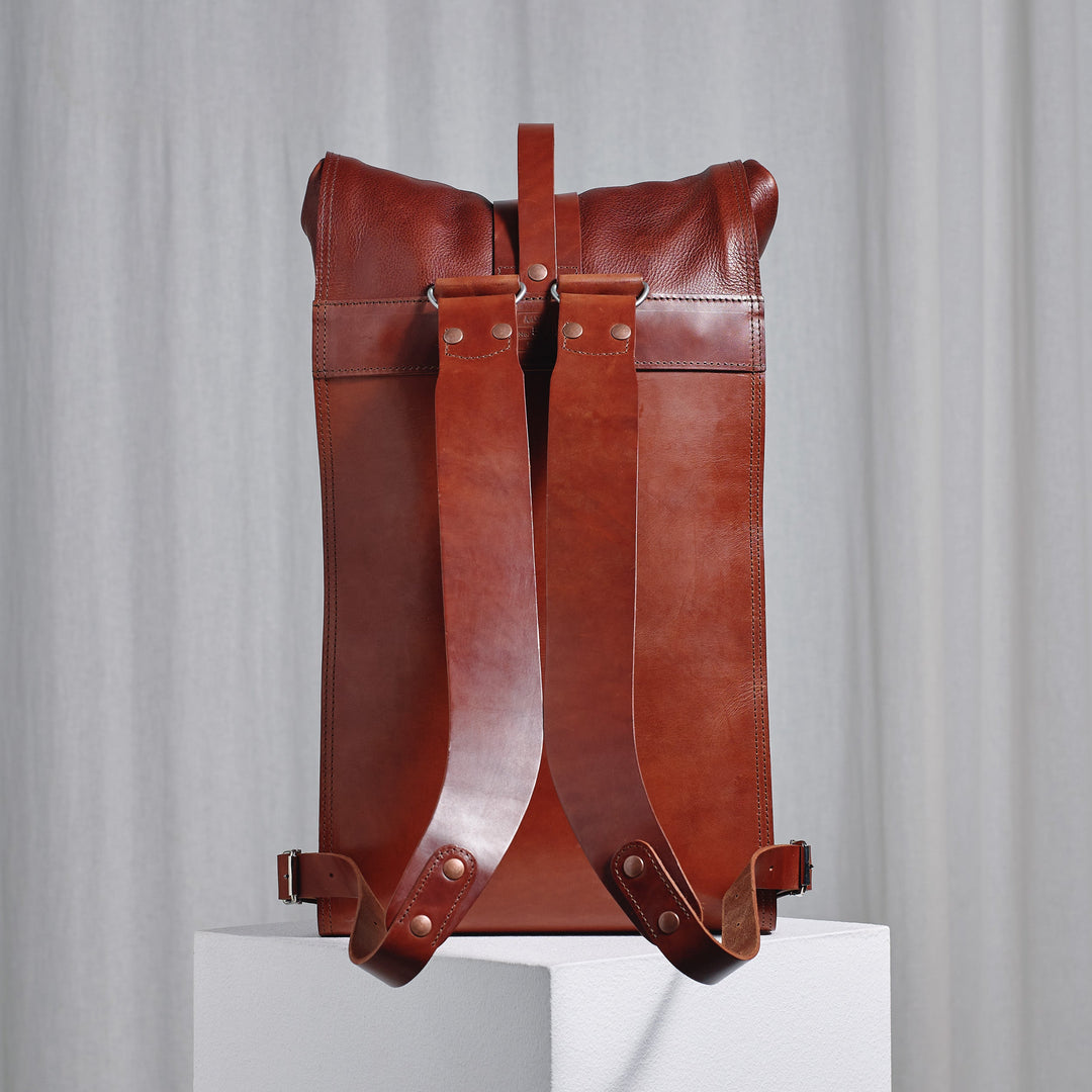 Précommande – Brown Fold Top – Sac à dos en cuir