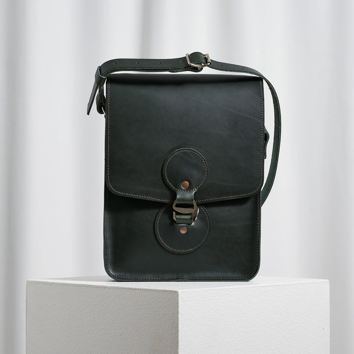 예약 주문 –  A4 필드 새첼 – Firenze Collection Racing Green