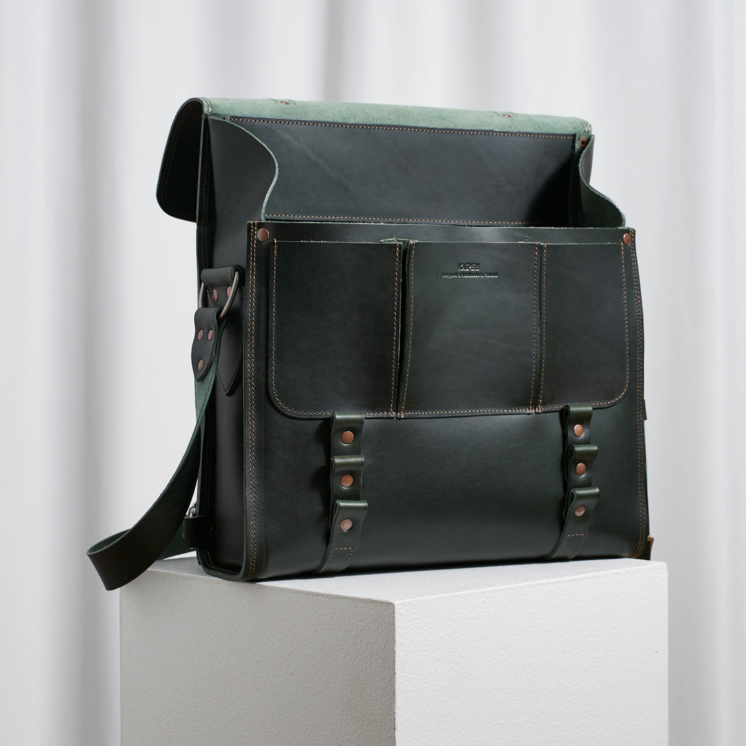 예약 주문 – Attaché – Firenze Collection Racing Green