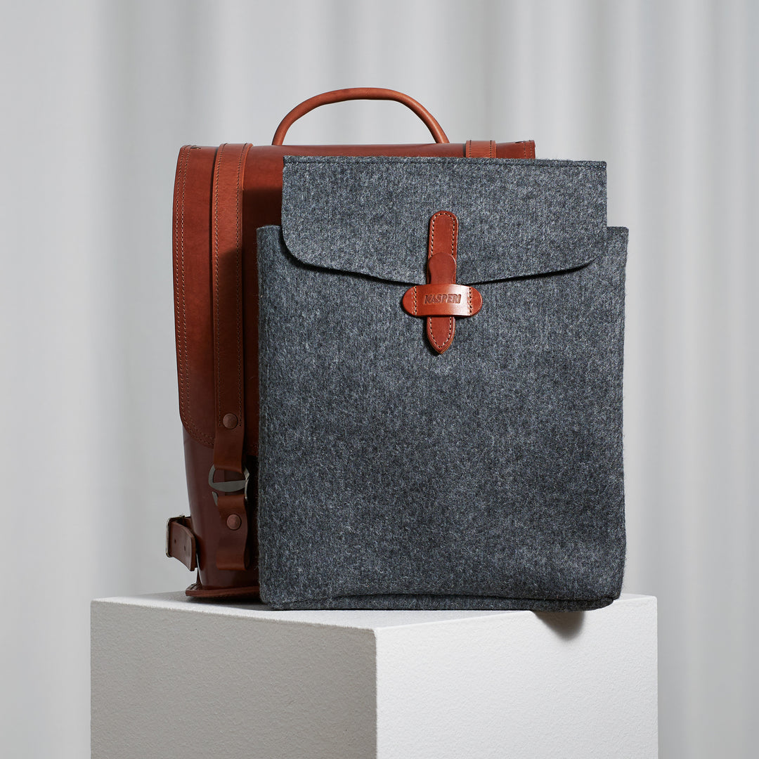 Pre-Order – The Brown Large Backpack