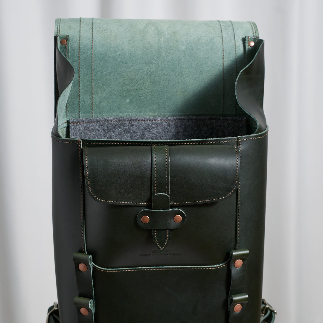 The Large Backpack in Racing Green Leather β For Life. Traveller / Yes