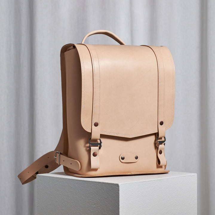 Originals: Der Large Backpack – in Ivory 