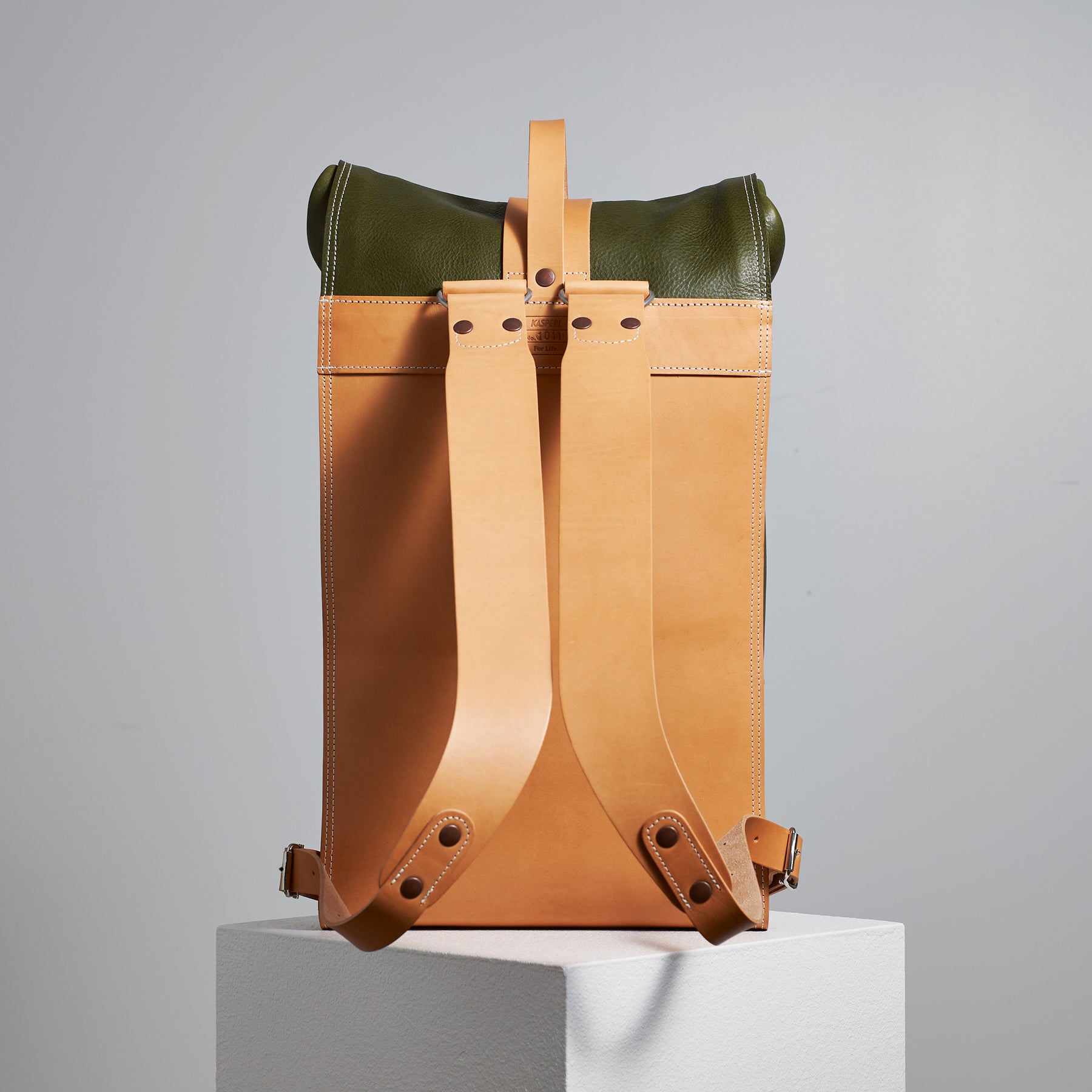Fold Top in Olive & Natural– The rucksack that'll last for generations ...