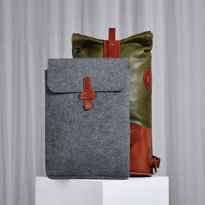 Pre-order – Fold Top Olive & Brown – Leather Backpack