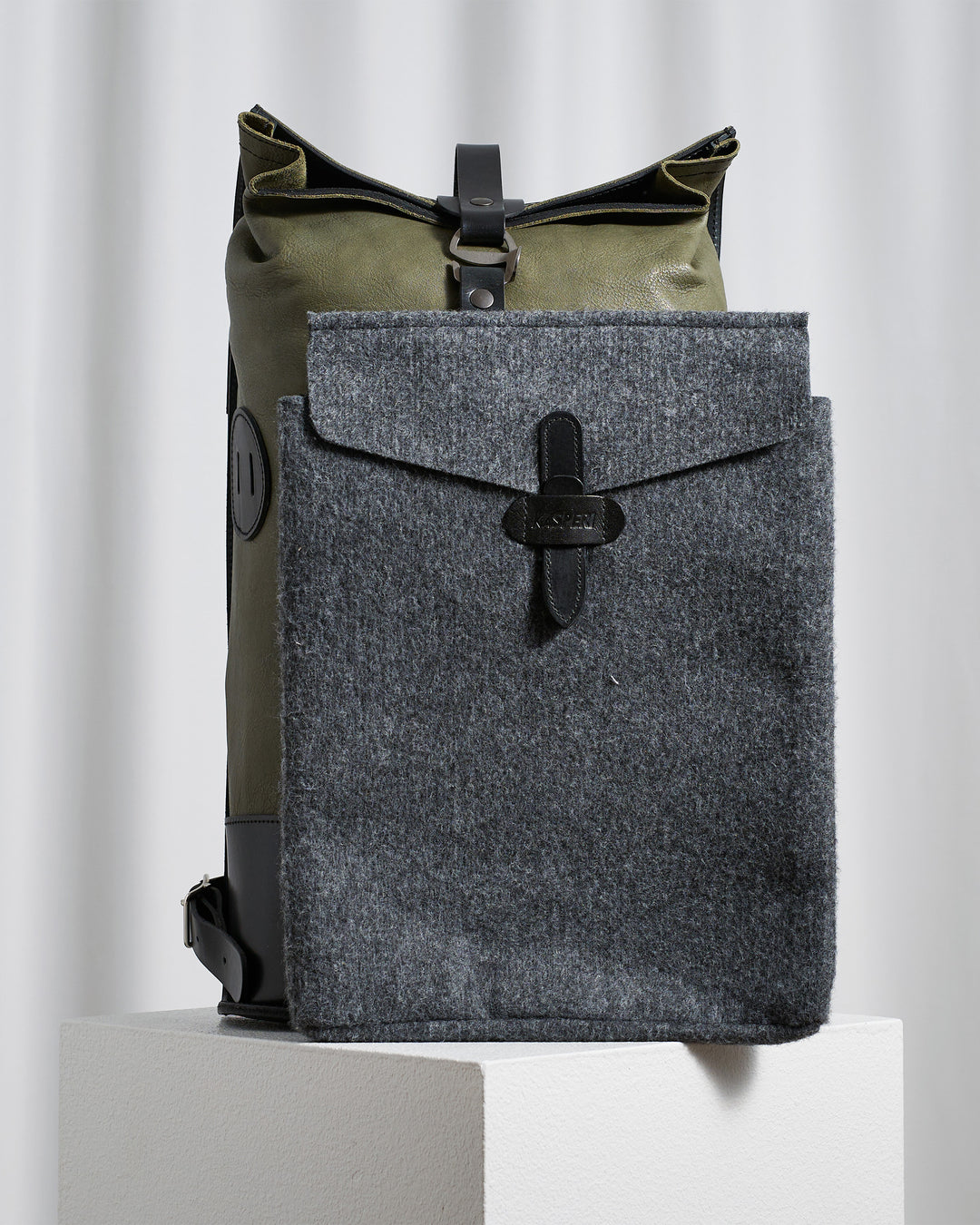 사전 주문 - Small Fold Top - Sage &amp; Black 