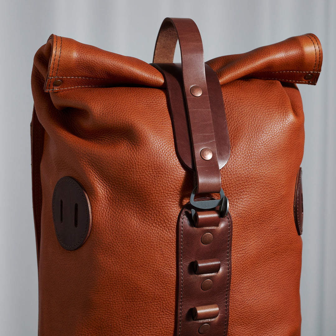 S.08 Fold Top – レザーバックパック Honey & Brown 