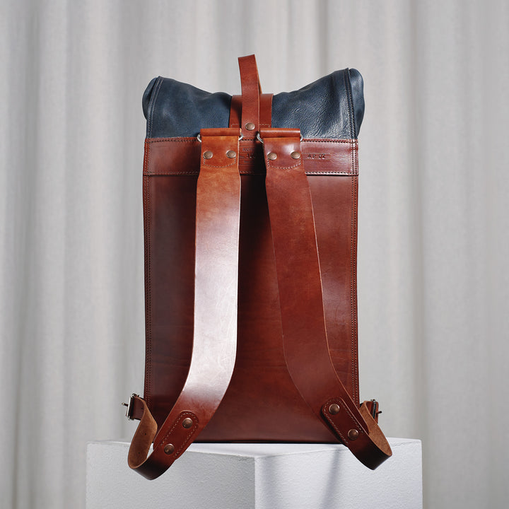 ORIGINALS: Whitetail Fold Top - Myrtille et Brown