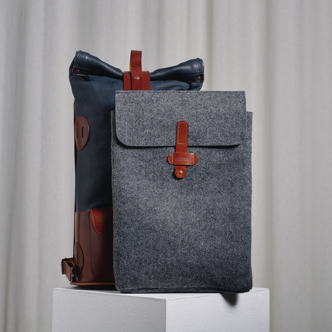 ORIGINALS: Whitetail Fold Top - Myrtille et Brown
