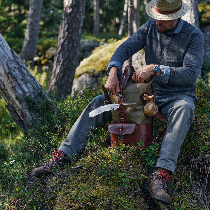 Specials S.03 - Metsänvihreä Valkohäntäpeura Fold Top -reppu 