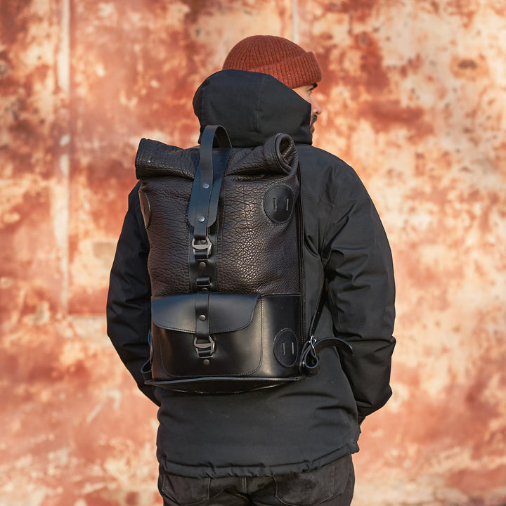 ORIGINALS: Fold Top – Black Yak No. 666