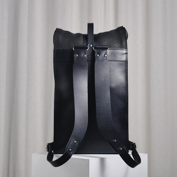 ORIGINALS: La nouvelle Fold Top - Black Yak