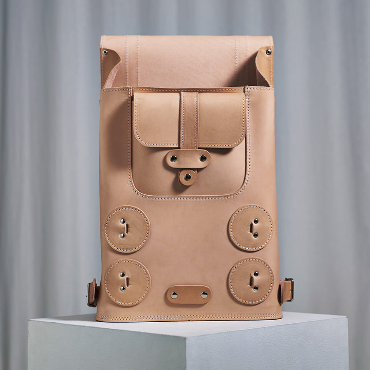 Specials S.02 Sac à dos, petit en Natural Couleur Tan